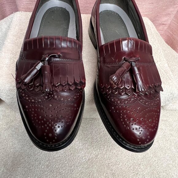 VTG Dexter Burgundy Tassel Loafers 8.5M Wingtip Brogue Leather Dress USA Comfort - Picture 1 of 16